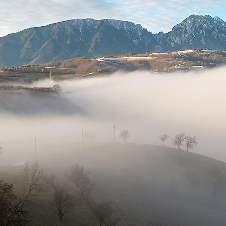 Casa Din Livada, Poiana Marului, Brasov Villa Buitenkant foto
