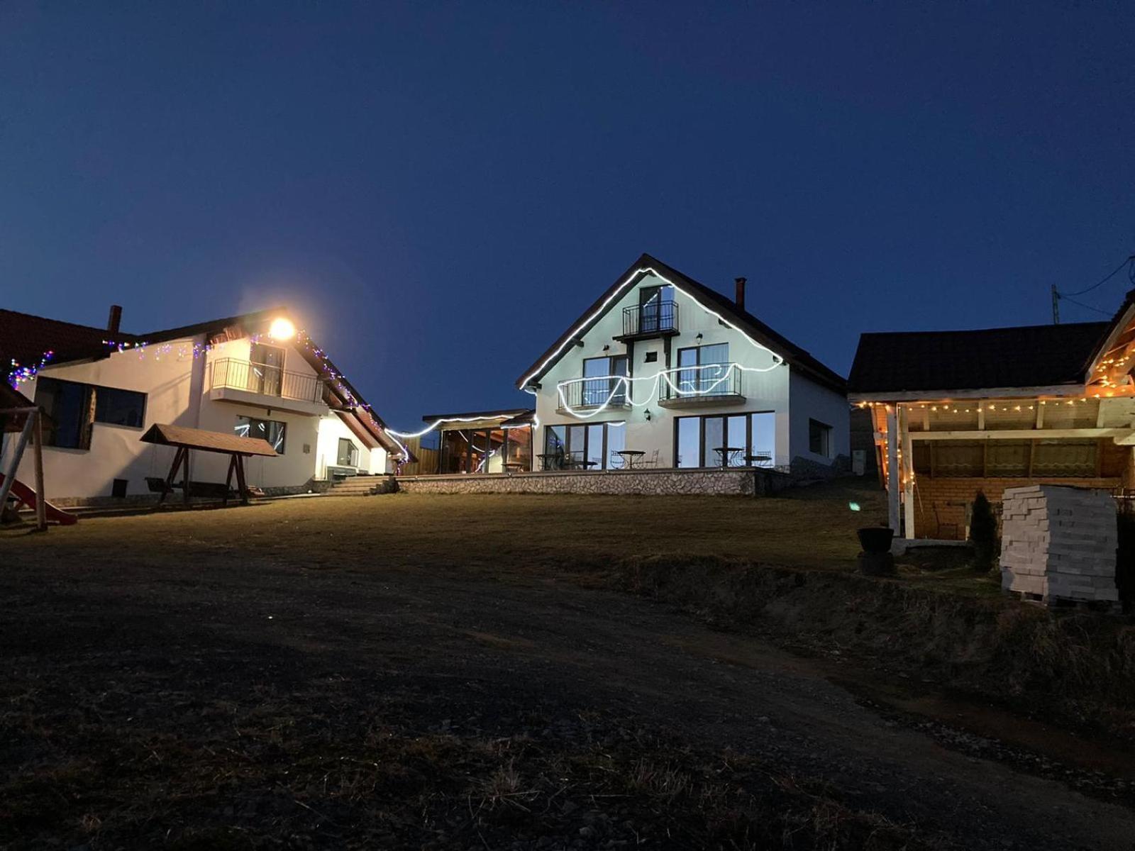 Casa Din Livada, Poiana Marului, Brasov Villa Buitenkant foto
